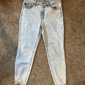 KanCan Light Wash Ankle Jeans